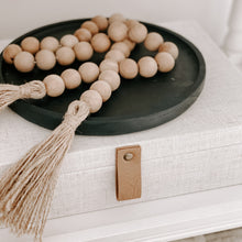 Load image into Gallery viewer, Small Round Wood Tray